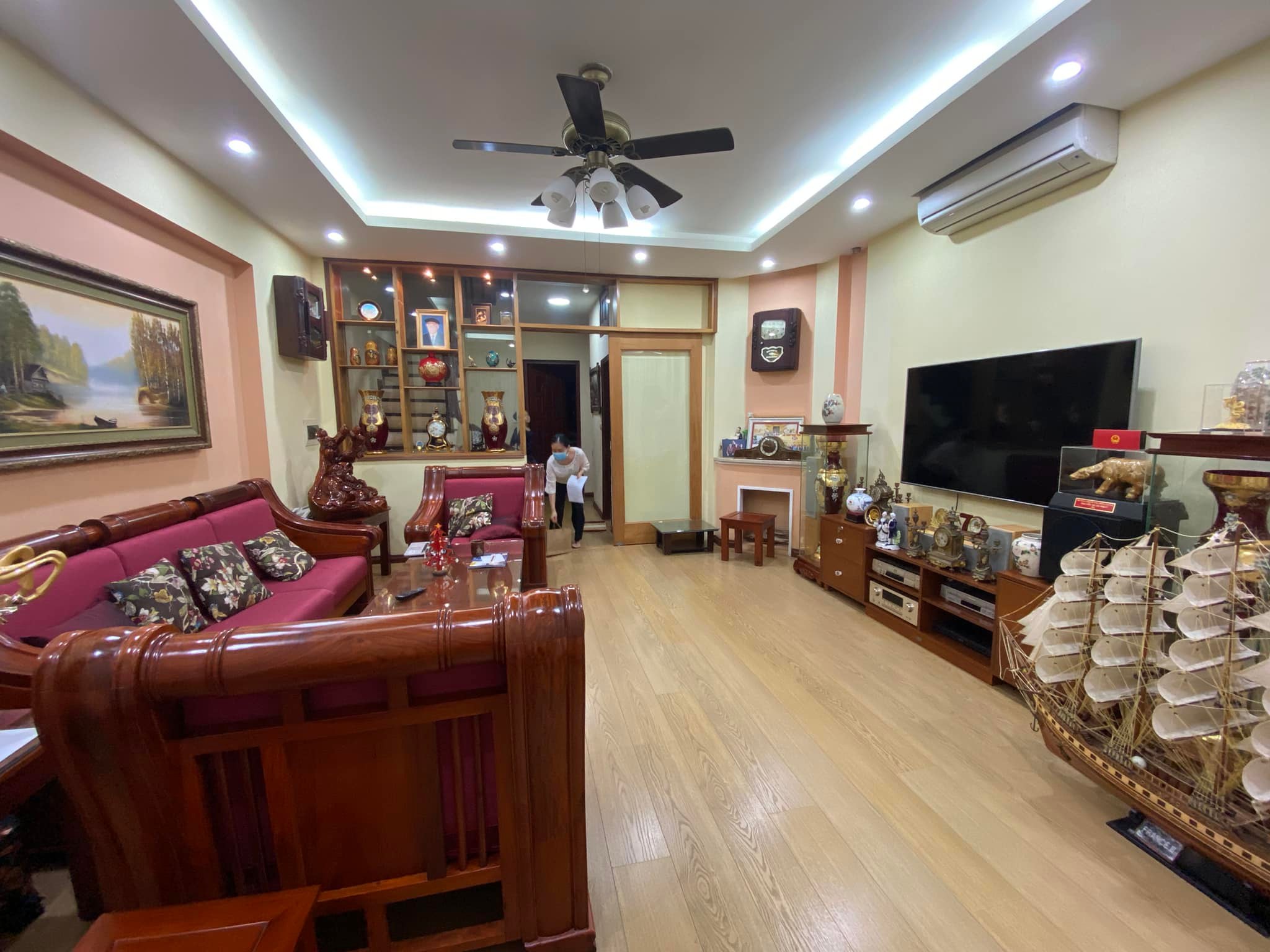 Phân lô vỉa hè Phùng Khoang, hàng xóm Làng Việt Kiều Châu Âu, gara ô tô, 80m2, hơn 22 tỷ - Ảnh chính